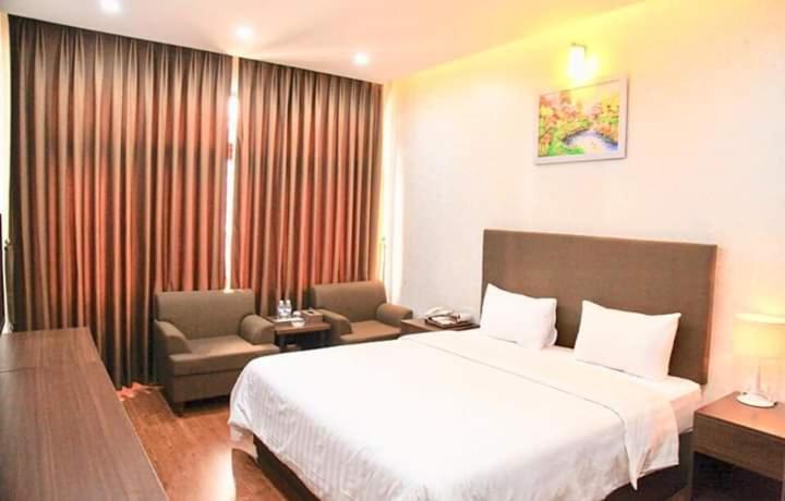 Binh Minh Hotel Ха Тинх Екстериор снимка